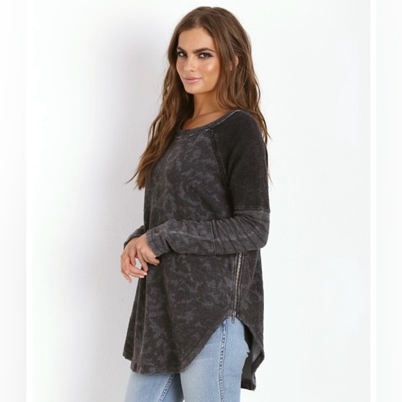 Free People Tops - Free People Bed of Roses Charcoal